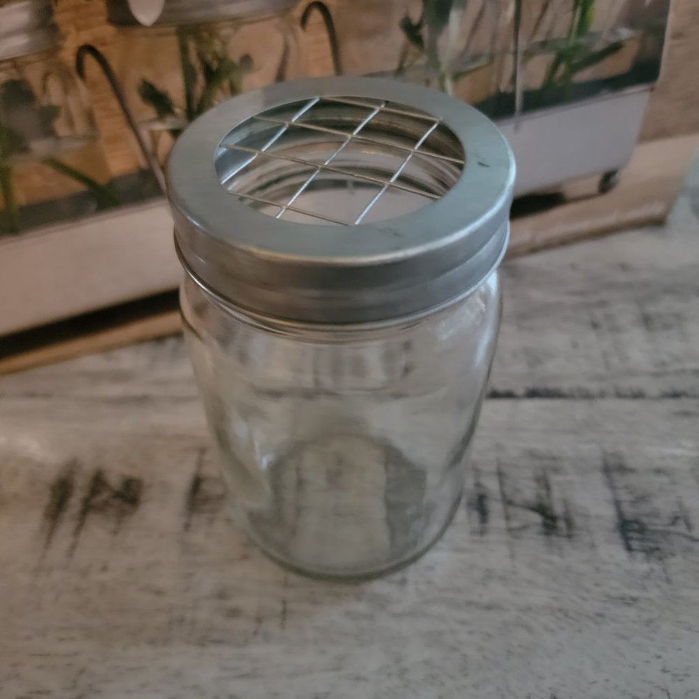 Mason Jars with Galvanized Caddy - Picture 6 of 14